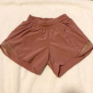 Lululemon Quicksand Hotty Hot Shorts